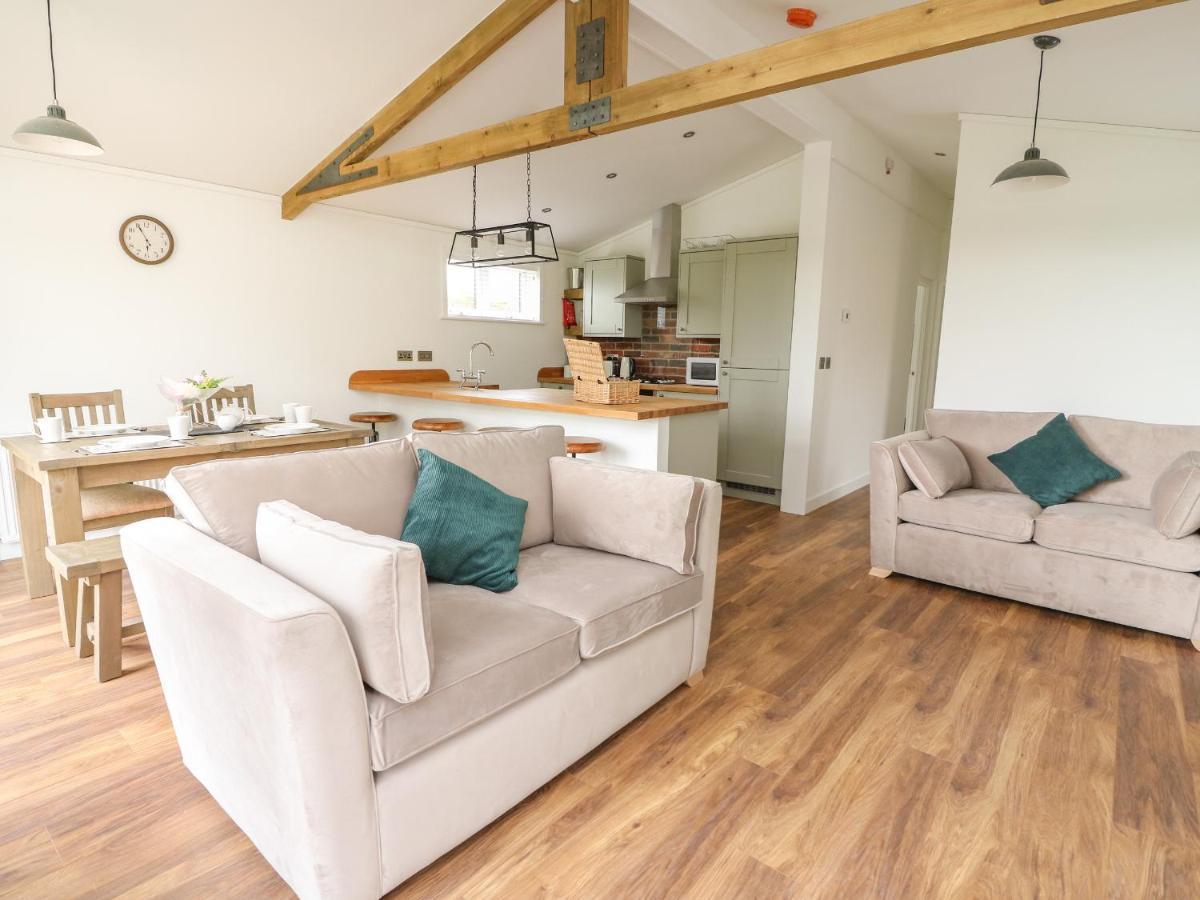 Ash Lodge Llanidloes Esterno foto
